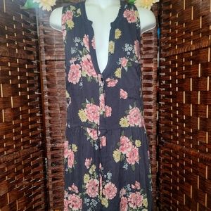 Torrid tank Top blouse floral color gray and Pink